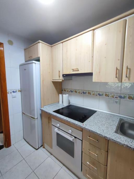 Apartamento En Playa Carvajal Фуэнхирола Экстерьер фото