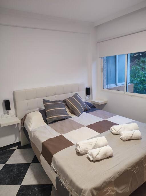 Apartamento En Playa Carvajal Фуэнхирола Экстерьер фото